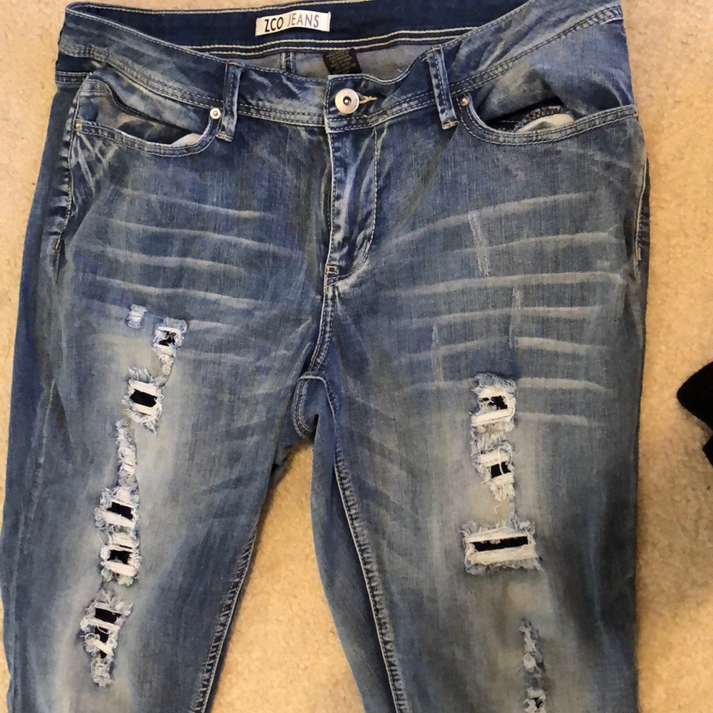 Ripped jeans
